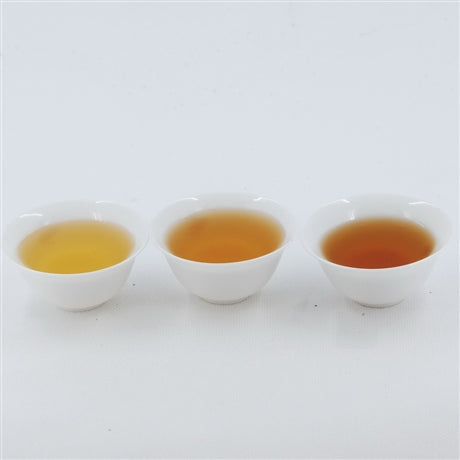 Organic  Xing Ban Zhang  (班章)Tea Cake, Year 2004 (Raw/Sheng)